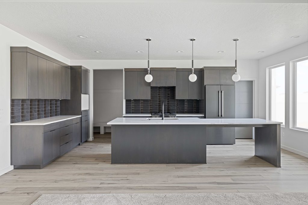 Declutering Real Estate